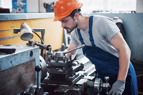 Lathe operators